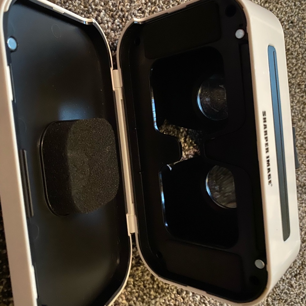 Virtual Reality headset. - Picture 4 of 4